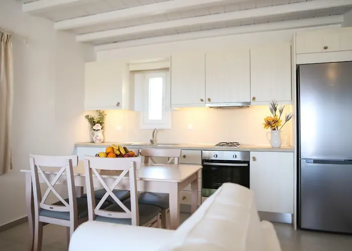 Venus Myconian Residences * カラファティス