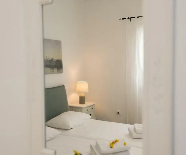 アパート Venus Myconian Residences カラファティス